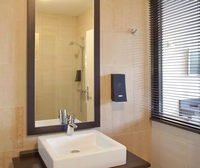 Comfort-huoneisto 1 Makuuhuone, Logis Hôtel Terre De Loire