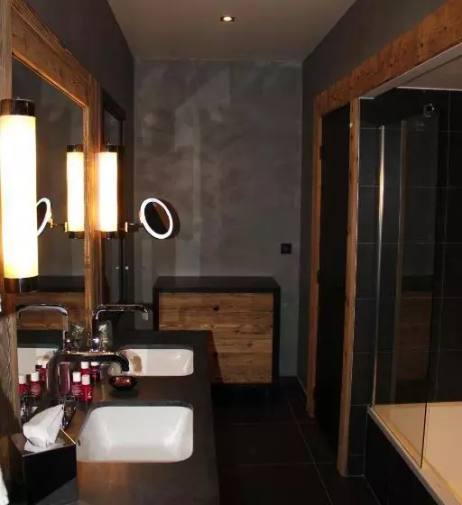 デラックススイート, M De Megève