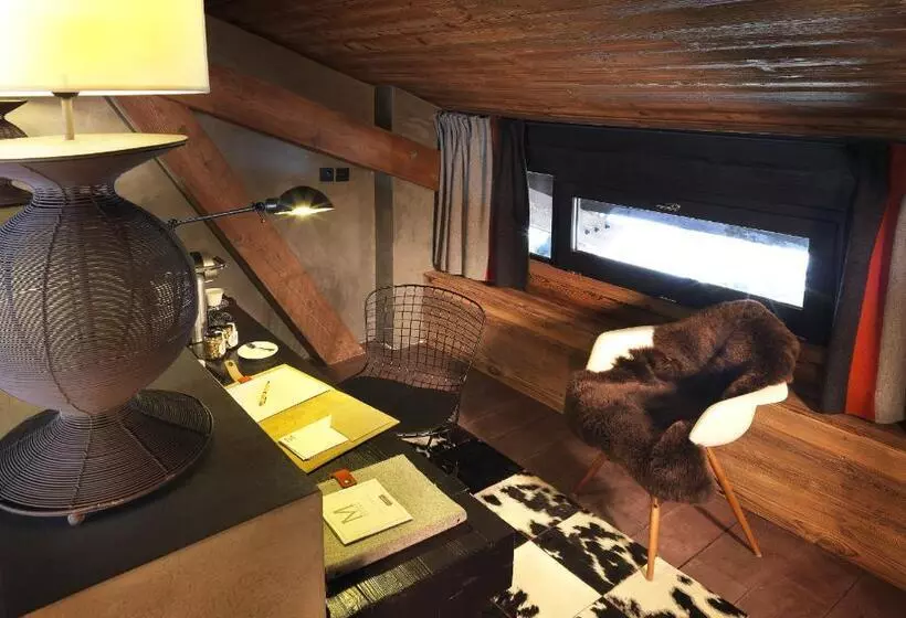 プレジデントスイートルーム, M De Megève