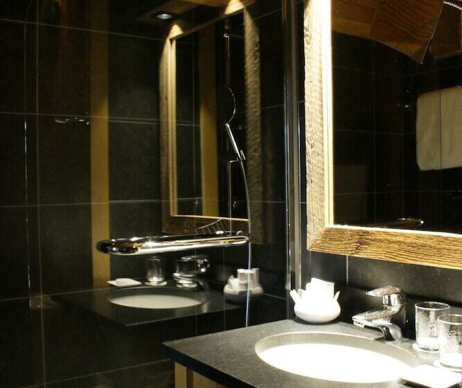 Полулюкс, M De Megève