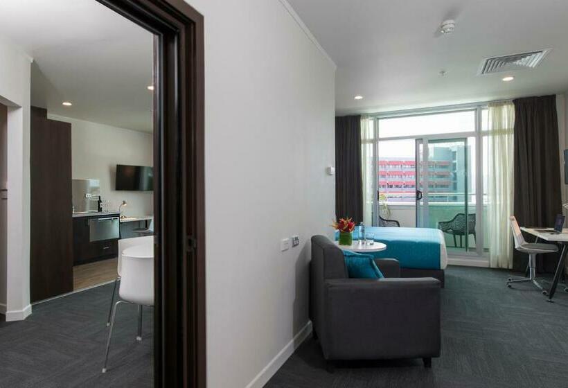 Апартаменты 1 Спальня, Quest Suva