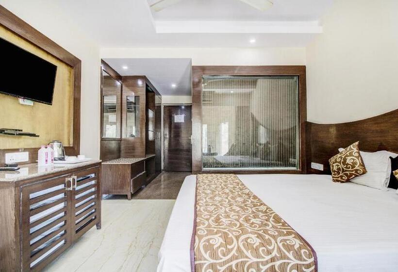 Номер Deluxe, Royale Palace