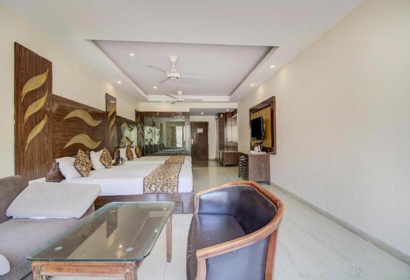 Семейный Номер, Royale Palace