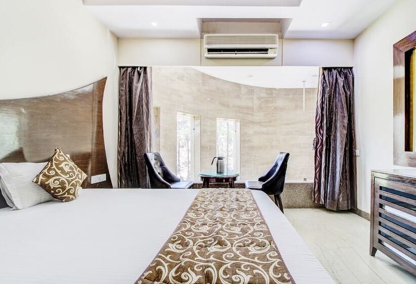 Номер Deluxe, Royale Palace