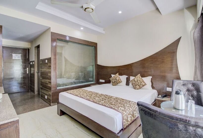 Номер Deluxe, Royale Palace