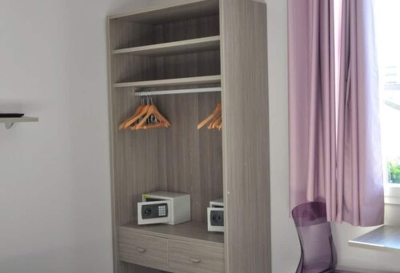 استودیوی استاندارد, Résidence Aragon