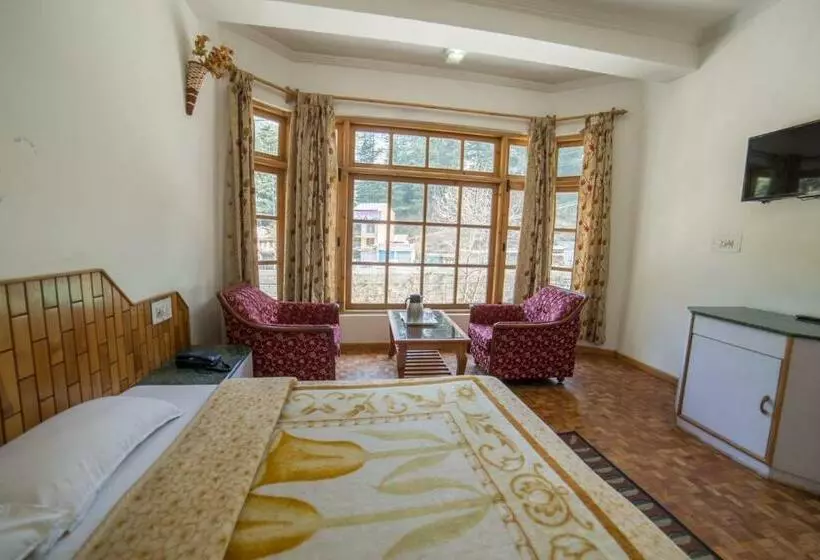 キングサイズベッドのスーペリアルーム, Satkar Residency   Riverside Old Manali