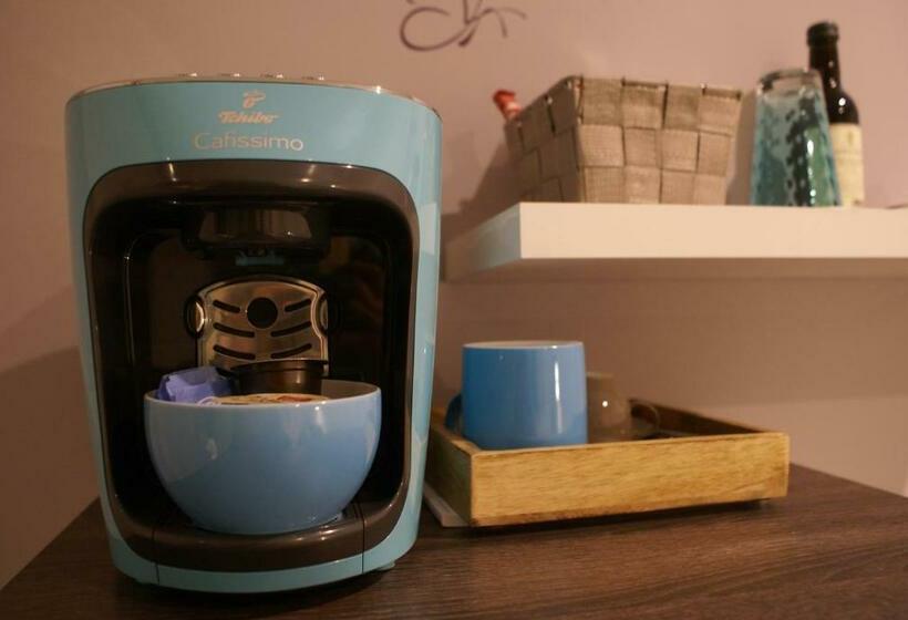 スタンダードシングルルーム, Storchen