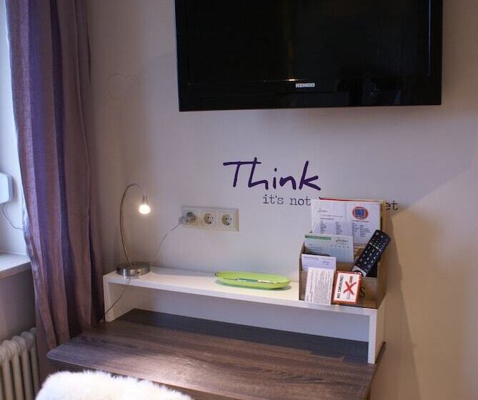 スタンダードルーム, Storchen