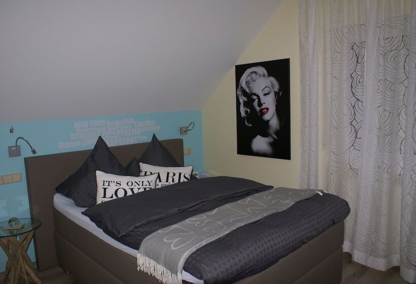 スタンダードシングルルーム, Storchen