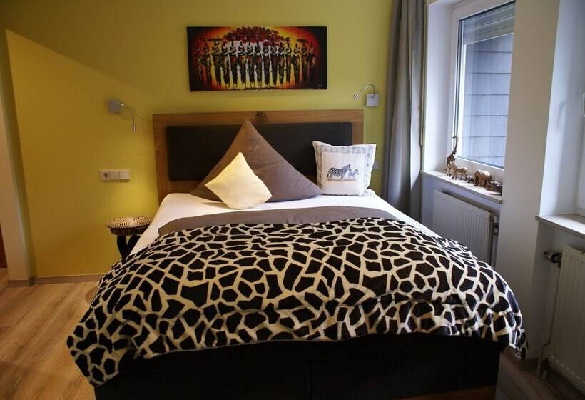 スタンダードルーム, Storchen