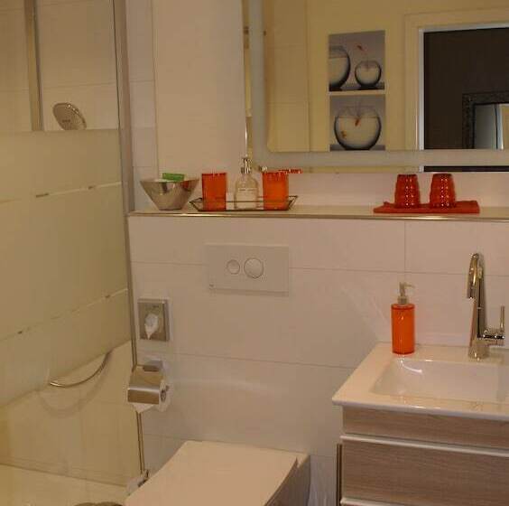 スタンダードシングルルーム, Storchen