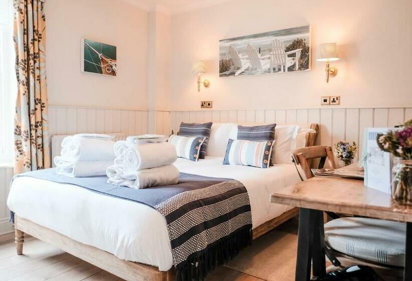 スーペリアールーム, Swan