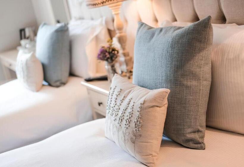 デラックスルーム, Swan