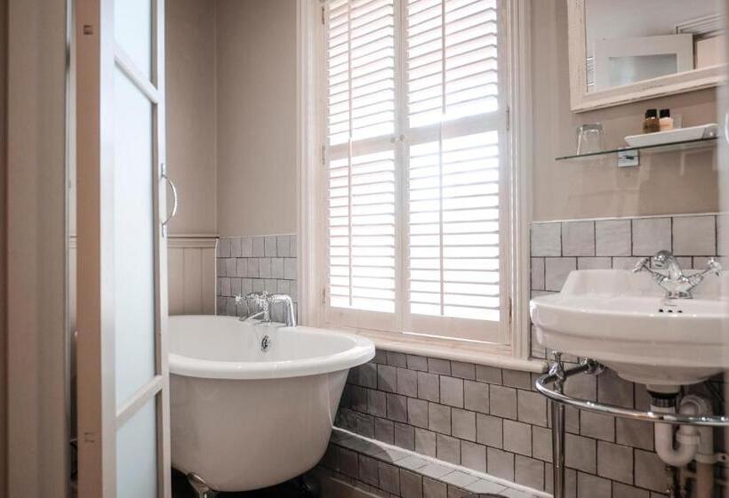 デラックスルーム, Swan