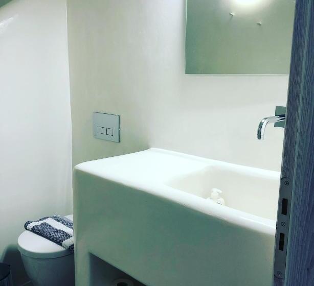 חדר דלוקס עם מרפסת, Taki S Guests