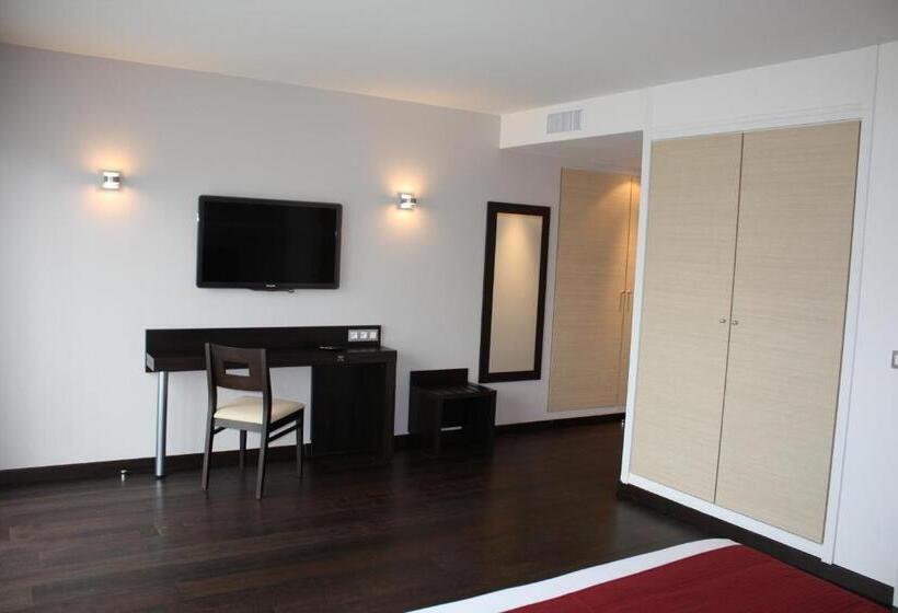 이그제큐티브 룸, Logis Hôtel Terre De Loire