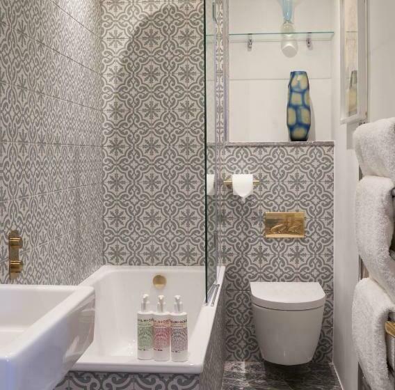 Quarto Estandar Cama King, The Bird Bath