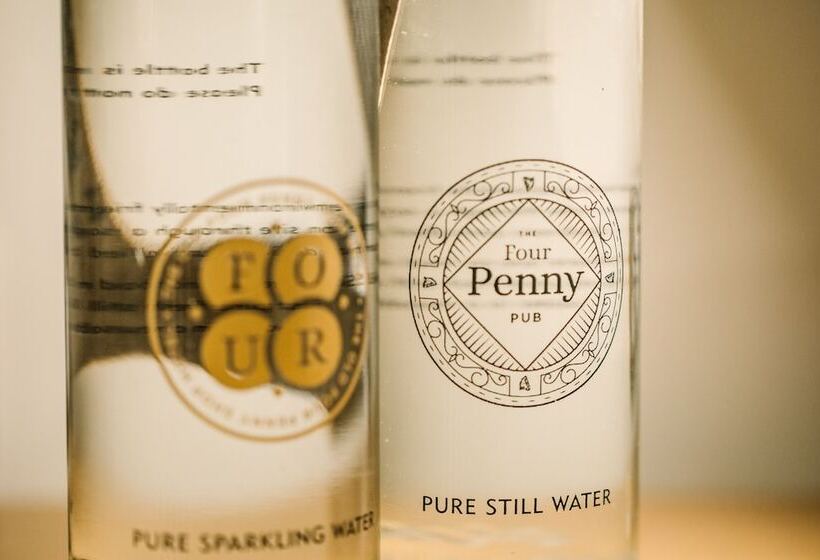 豪华房间, The Old Fourpenny