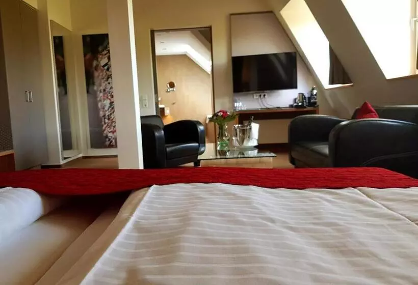 Junior Suite with Views, Zur Malzmuhle
