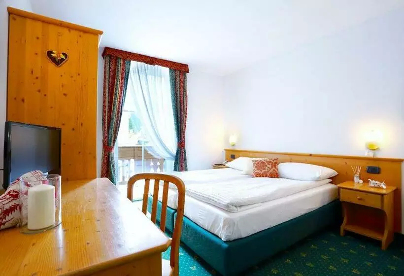 スタンダードルーム, Alp Hotel Dolomiti