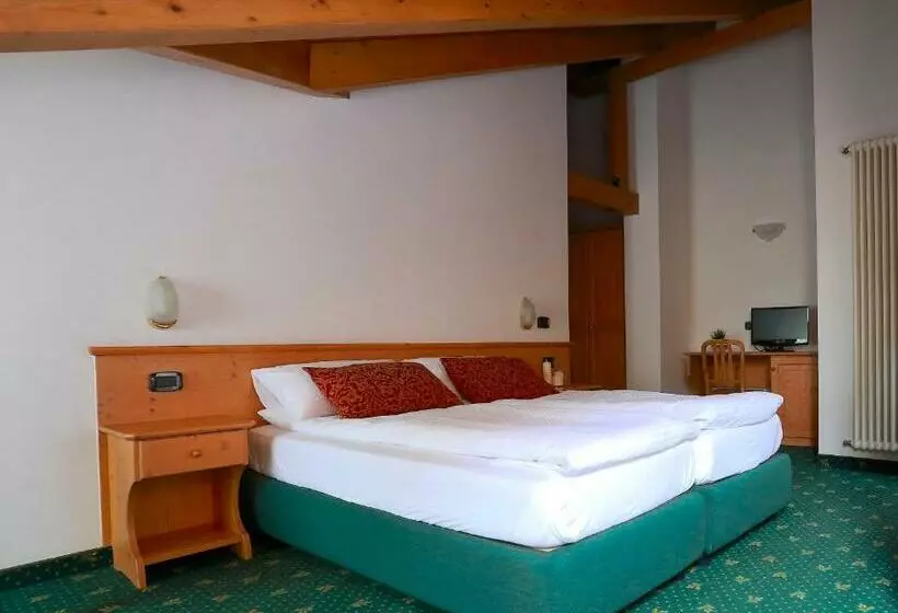 スタンダードルーム, Alp Hotel Dolomiti