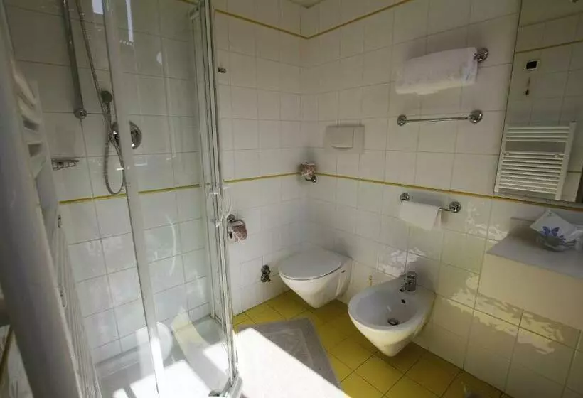 اتاق استاندارد, Albergo Italia