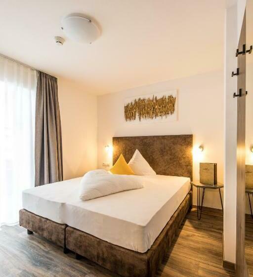 标准单人间, Alpenblick