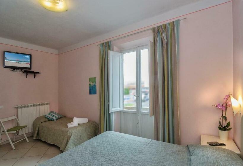 Standaard Driepersoonskamer, B&b Alma