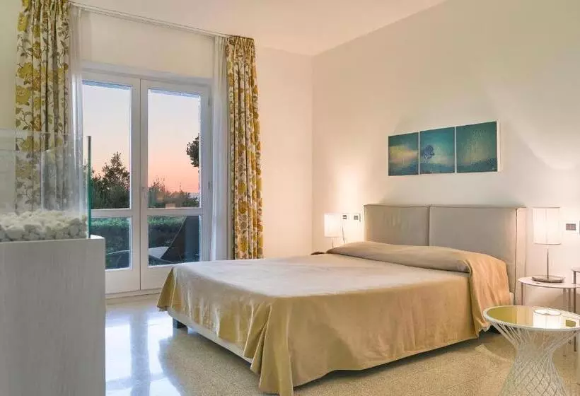 اتاق داخلی دلوکس, Borgo La Pietraia