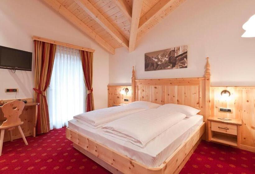 Номер Стандарт Трехместный, Brunnerhof Klausen Chiusa