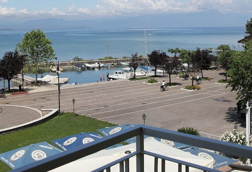 レイクビュースタンダードルーム, Campanello