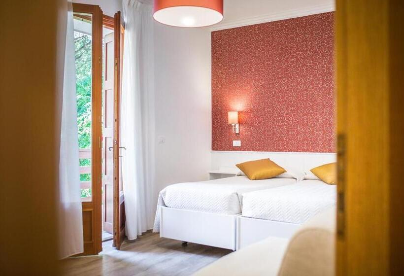 スタンダード4人部屋, Capanna D Oro