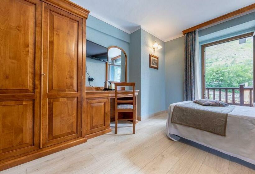 غرفة قياسية فردية مزودة بشُرفة, Du Glacier