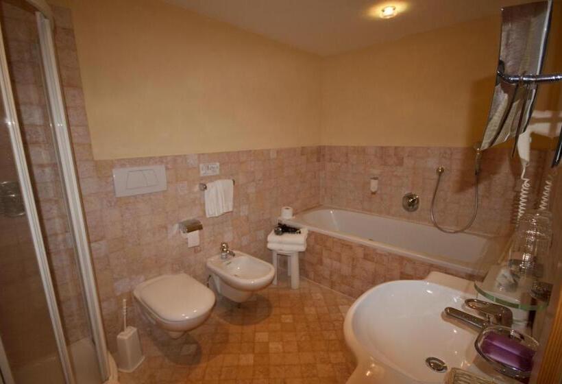 Номер Комфорт, Gran Paradiso