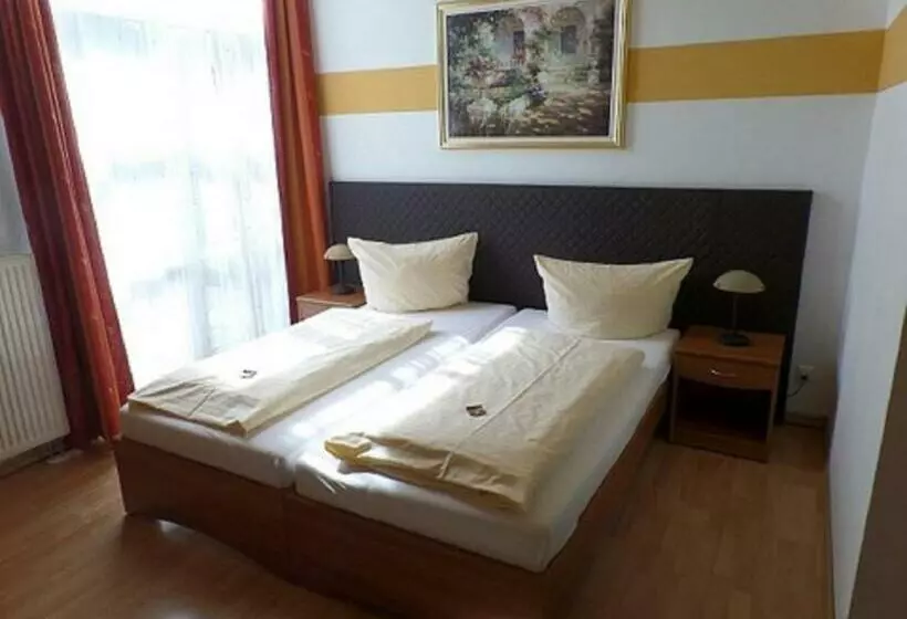 Standard Room, Heuschober