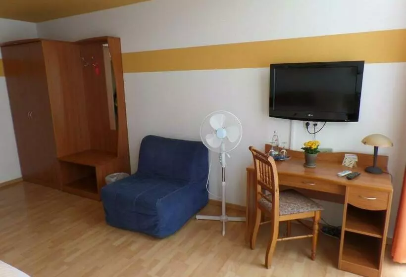 Standard Room, Heuschober