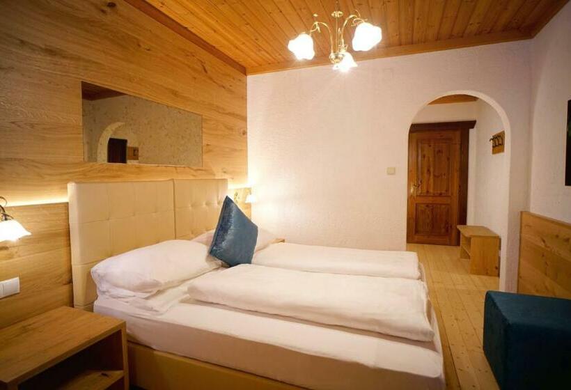 Номер Стандарт, Hohe Gaisl