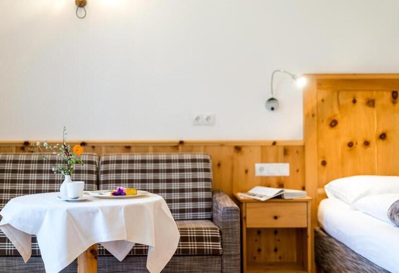 Номер Стандарт Вид на Сад, Hohe Gaisl