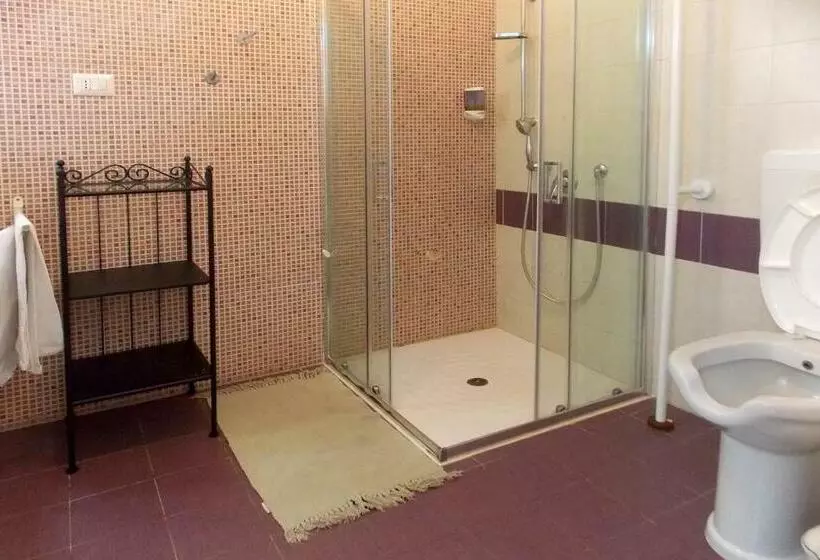 اتاق استاندارد, Hostel Colours
