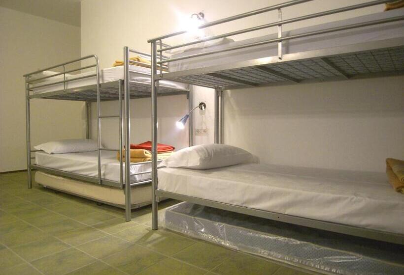 공동 객실, Hostel Colours