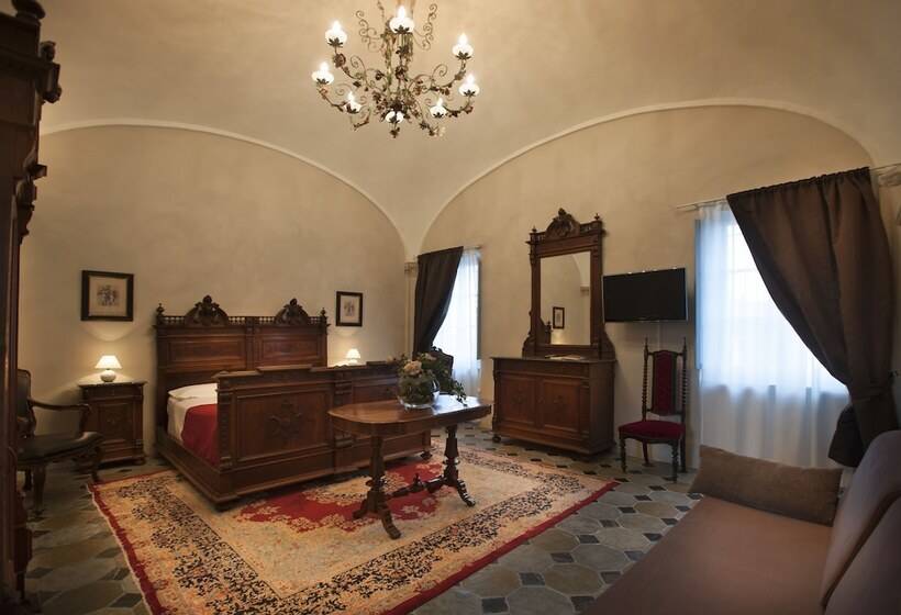 חדר סופריור, Il Campanile