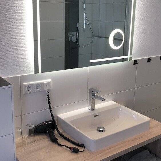 スーペリアールーム, Landhotel Zur Bretzel