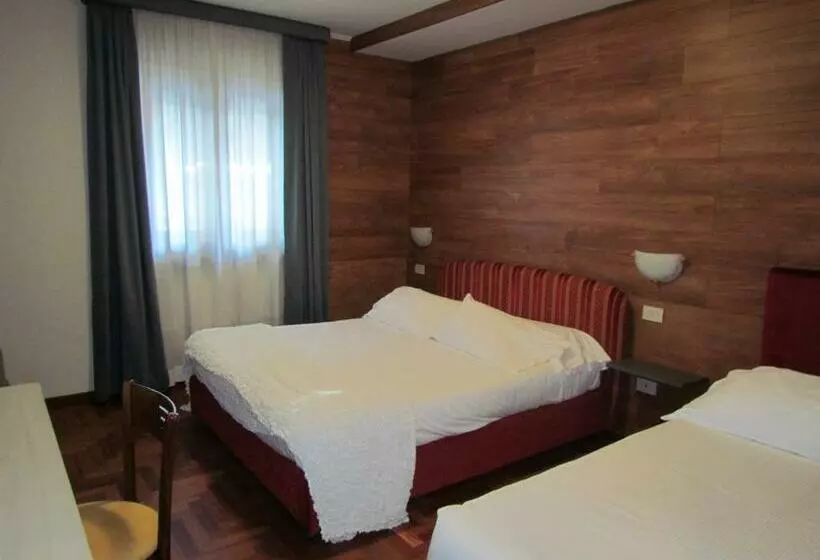 スタンダードトリプルルーム, Lo Chalet Da Ilaria