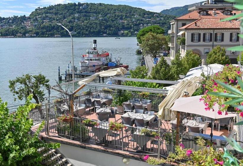 标准间带湖景, Marco's