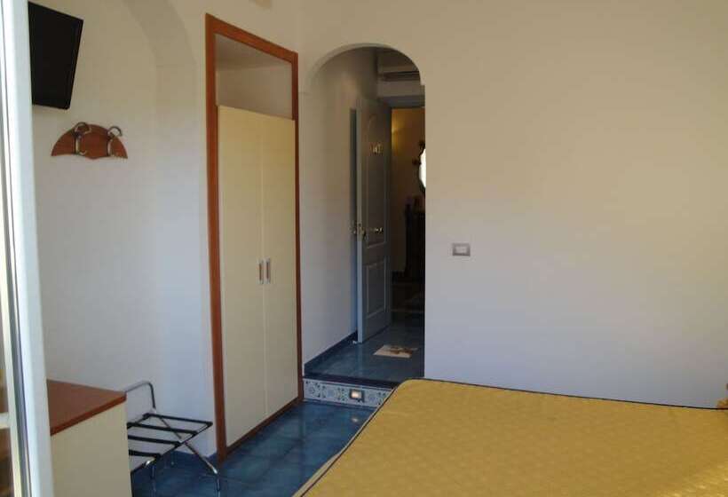 غرفة إقتصادية, Meublè Casa Mannini Rooms