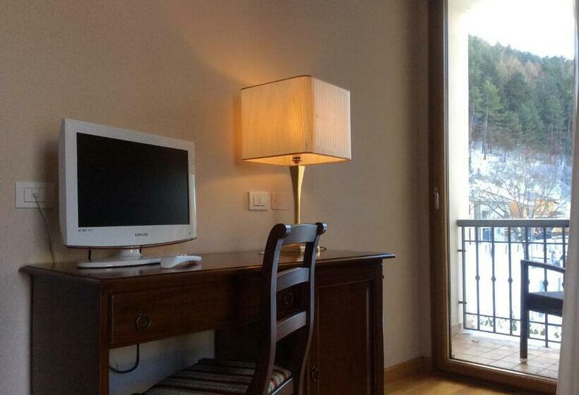 חדר סופריור, Relais Forti