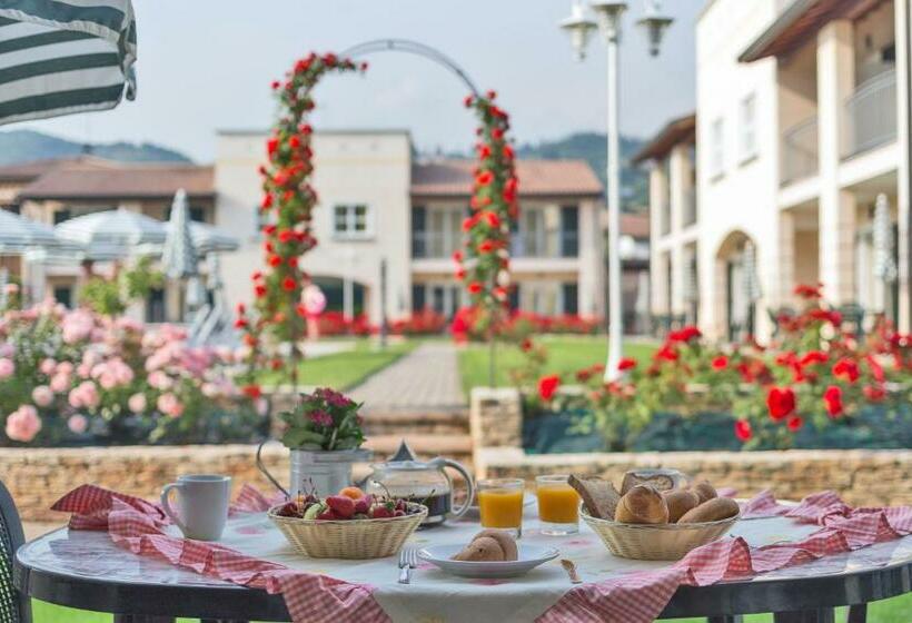 Апартаменты 1 Спальня, Residence Corte Delle Rose