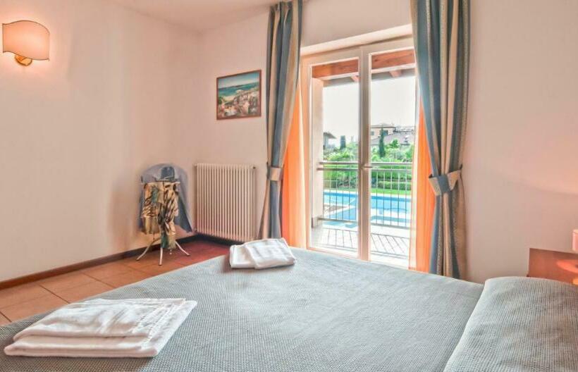 Апартаменты 1 Спальня, Residence Corte Delle Rose