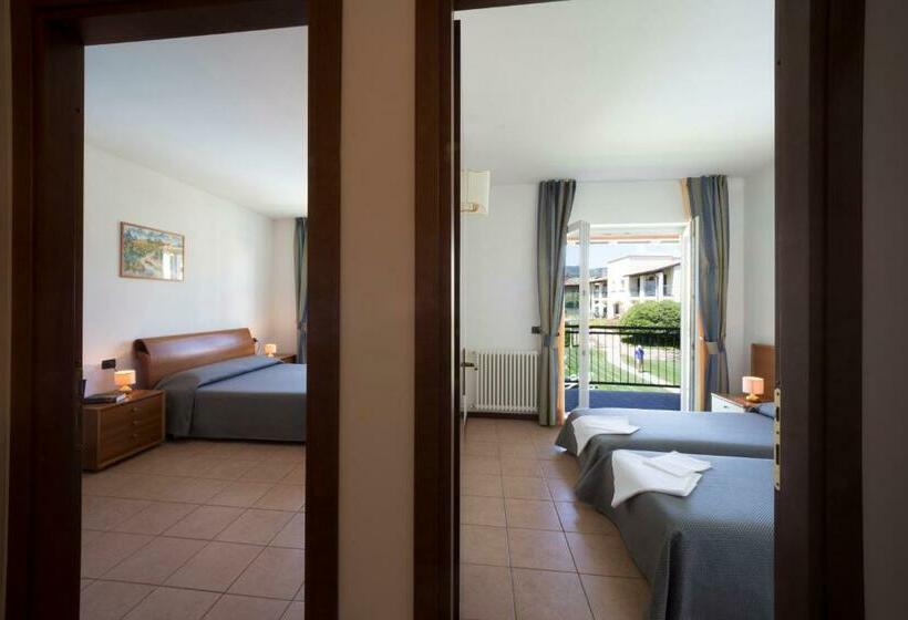 Апартаменты 2 Спальни, Residence Corte Delle Rose